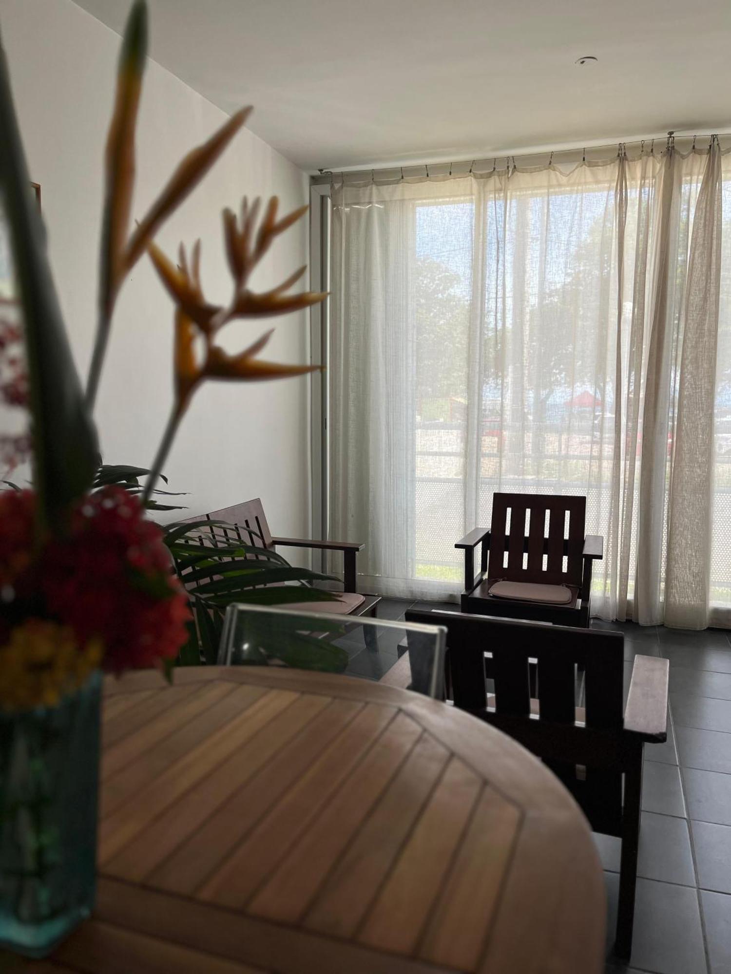 Jasmin - Appartement Face Plage Diamant Ле-Діаман Екстер'єр фото