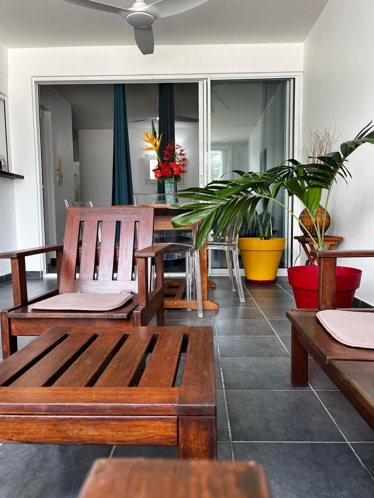 Jasmin - Appartement Face Plage Diamant Ле-Діаман Екстер'єр фото